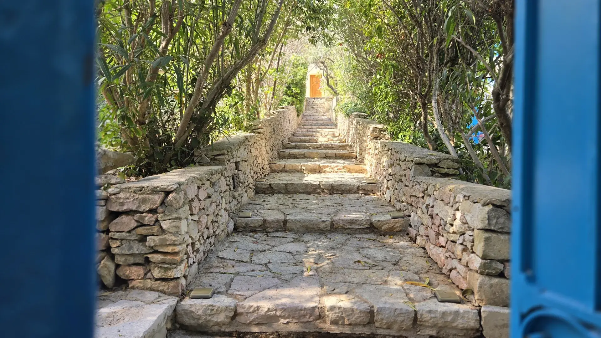 entrée de la chambre d'hôtes